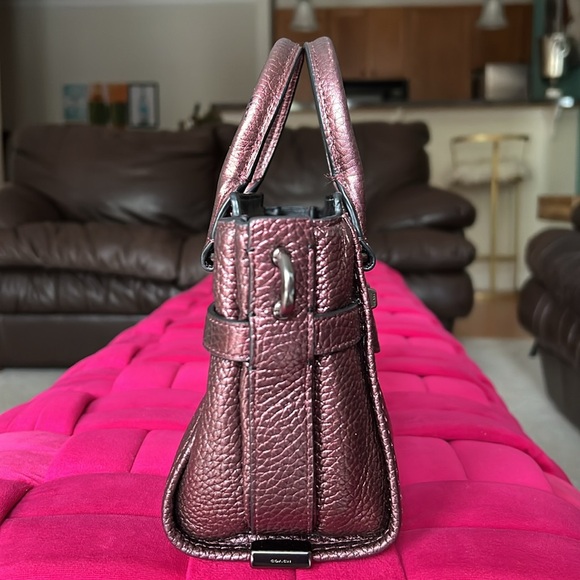 Coach Swagger Bag-EUC - Picture 6 of 15